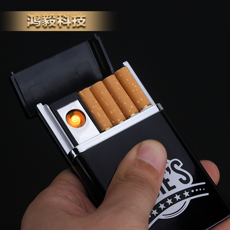 Smoking box 8 branches with lighter body Creative windproof personality Automatic bullet smoke portable cigarette box Custom lettering