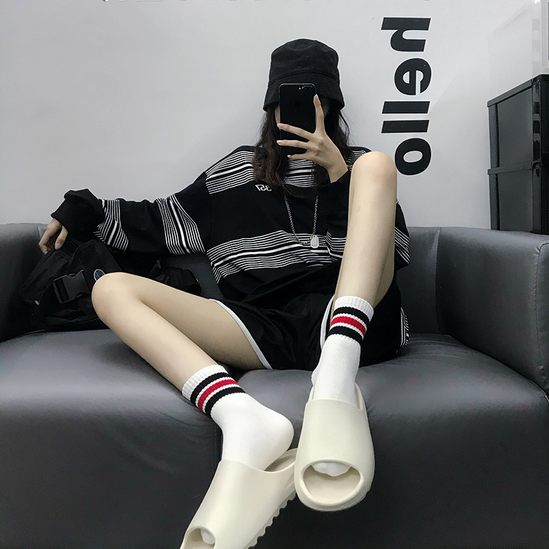 Autumn and Winter Socks for Men, Thickened Towel Bottom, Short Tube, Striped Three-Bar Socks, Sweat-Absorbent, Shock-Absorbing, Full Terry Trendy Socks for Women Autumn and Winter Socks for Men, Thickened Towel Bottom, Short Tube, Striped Three-Bar Socks, Sweat-Absorbent, Shock-Absorbing, Full Terry Trendy Socks for Women