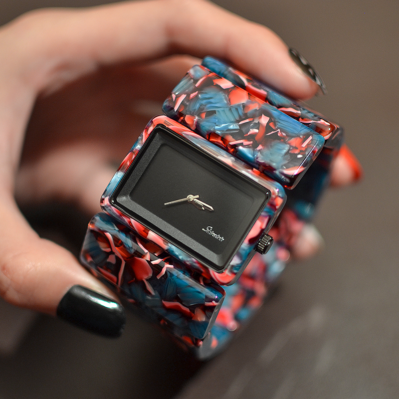 Retro Simple Quartz Student Watch for Women 2024 New Style Accessible Luxury High-End Authentic Wide Bracelet Women's Watch