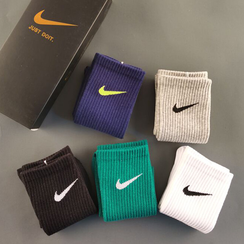 Net red socks Men's stockings spring and autumn and summer socks ins tide brand men's socks Medium long tube thin short tube socks Sports cotton socks