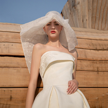 2021 new retro simple bandeau satin wedding dress small bride main wedding dress custom travel light wedding dress