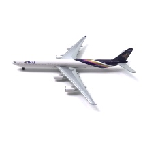 1: 600SCHABAK Airbus A340-600THAI Thai Airways passenger aircraft model