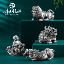 Foot silver 999 sterling silver handlebars of tea pet lion bull Buddha silver ornaments creative arts and crafts car pendant