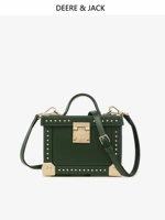 Темно-зеленый