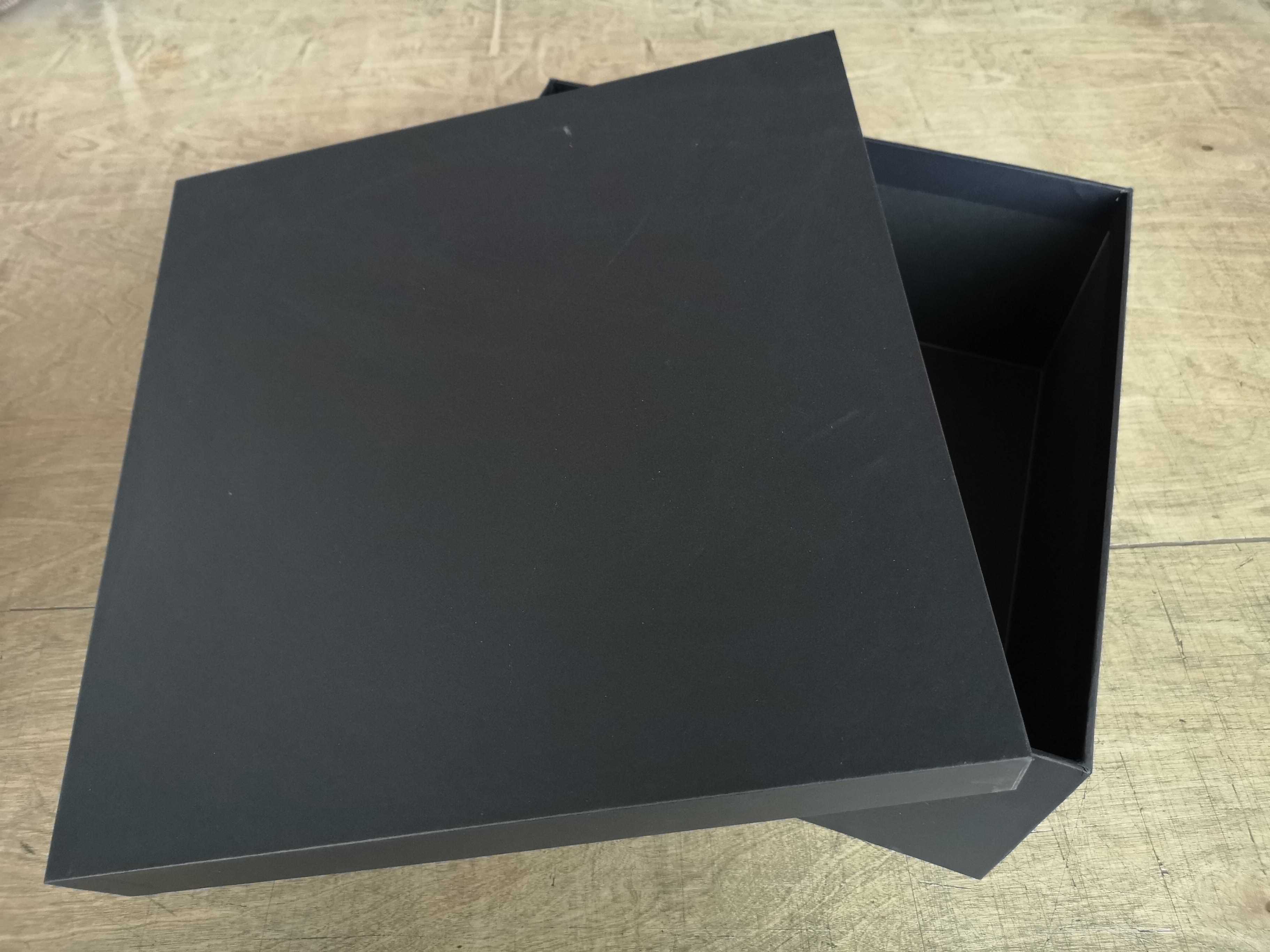 Supersize Gift Gift Box Sturdy Square Pure Black Packaged Fruit Refreshment Snack Box Square Box