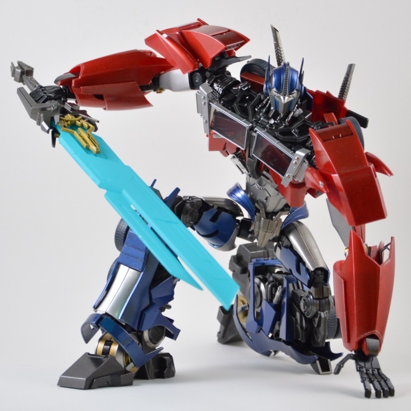Iron Warrior Leader's Certificate Iw07 Optimus m Pillar 2.0 Version Dlx Scale Movable Model Iw07