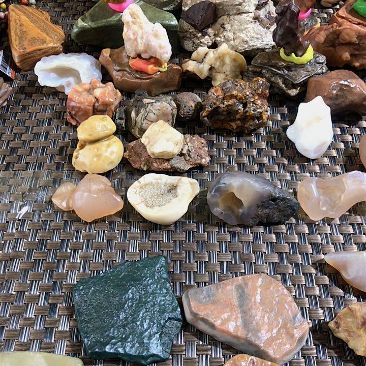 Exclusive auction link * need to punch holes to make the base will not be returned after sale.