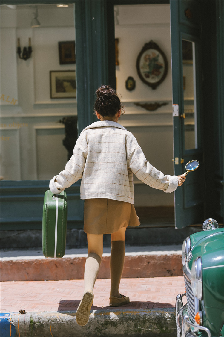 Mùa đông có hương vị Hồng Kông mới lông cừu cổ áo retro kẻ sọc ngắn áo len nữ dày áo khoác học sinh lỏng lẻo áo parka nữ