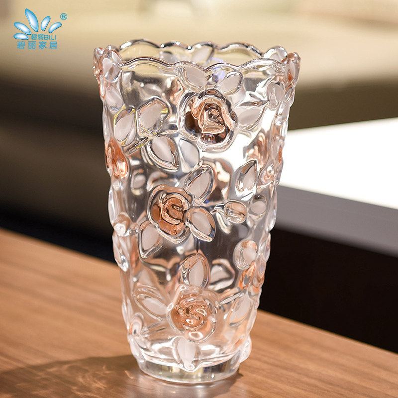 ����͸��������ƿ�ڼ�