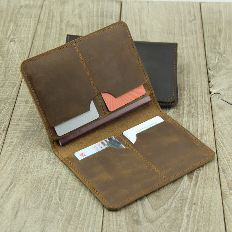 Handmade Buffalo Passport Pack Vertical Mad Horse Travel Passport Clip Multifunctional Card Package Travel Card Pack