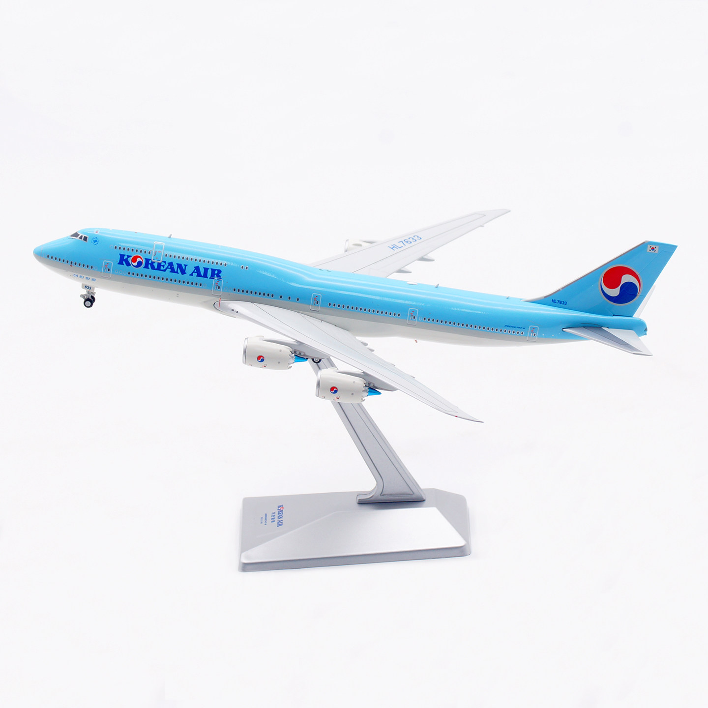 Модель самолета из сплава HX Models 1:400 Korean Air Boeing B747-8I HL7633 Изображение 1