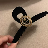 Черная заколка-крабик, 13см