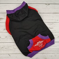 Черный и красный