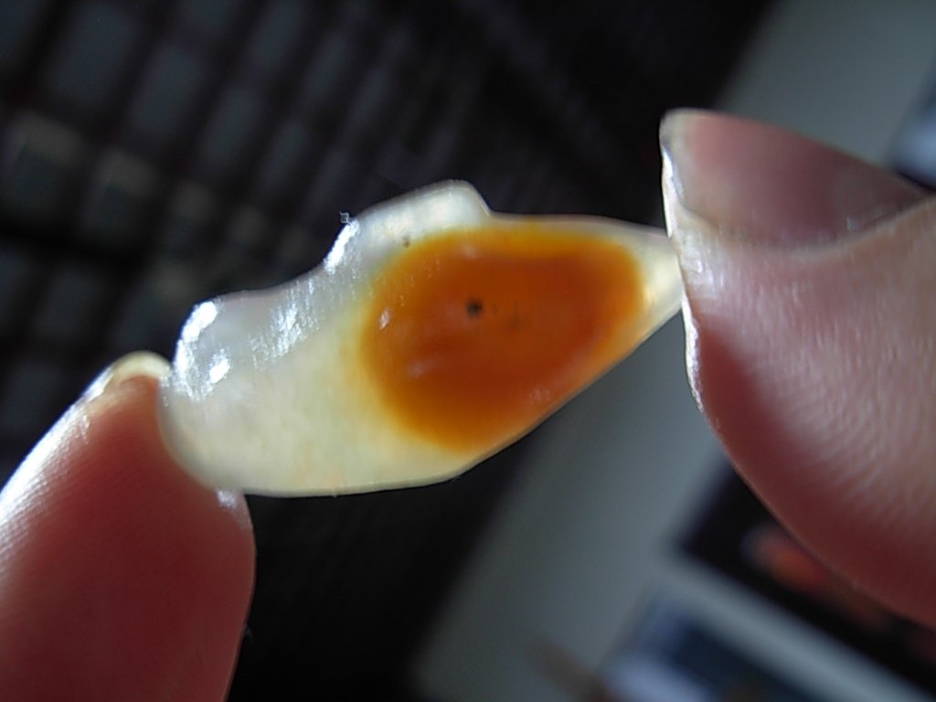 Gobi Agate rough shape Agate carving material Sugar heart Agate rough necklace pendant fish