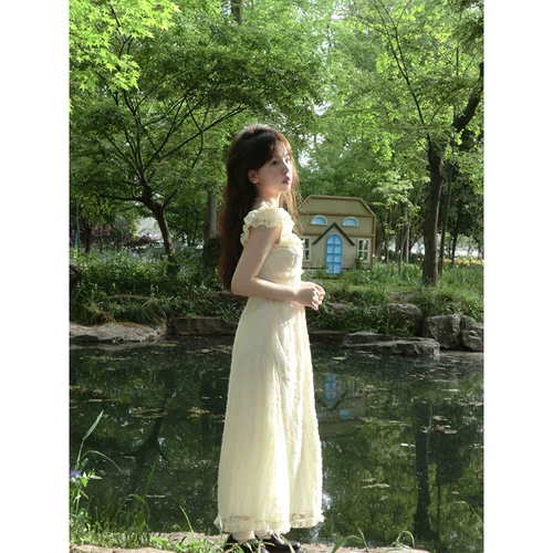 Летнее белое платье с рукавами, топ без лямок, дизайнерский корсет, длинная юбка, тренд сезона