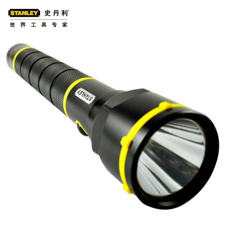 Stanley Stanley LED ultra-bright aluminum alloy flashlight 3W 95-153-1-23
