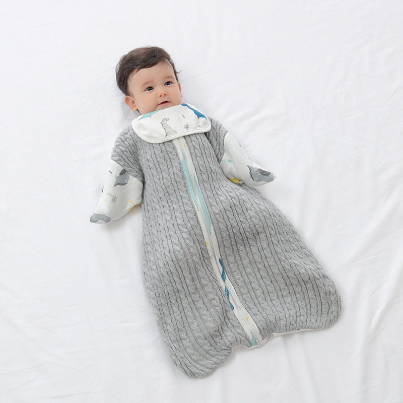 Baby anti-shock anti-kick sleeping bag baby thickened two-way bag swaddle wrap towel to protect against shock in summer and winter