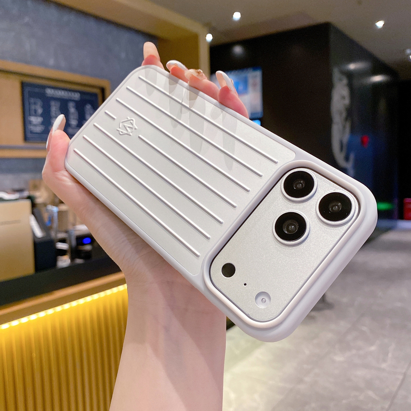 Aluminum-Magnesium Alloy Is Suitable for Apple 17 Pro Max, Simple 17 Pro, Popular Online Model, 17 Metal Rimowa Phone Case Suitable for iPhone 17 Pro Max Aluminum-Magnesium Alloy Is Suitable for Apple 17 Pro Max, Simple 17 Pro, Popular Online Model, 17 Metal Rimowa Phone Case Suitable for iPhone 17 Pro Max