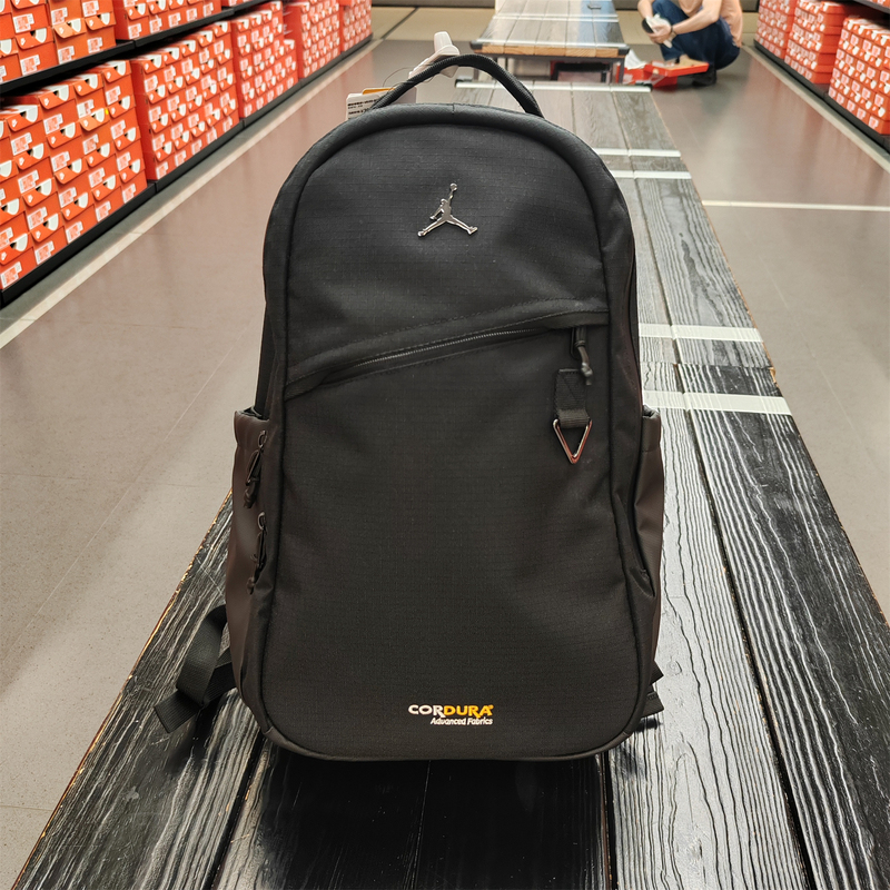 Nike Jordan Outlet Genuine Men's and Women's High-End Waterproof Casual Travel Business Backpack Backpack School Bag Ix4816 Nike Jordan Outlet Genuine Men's and Women's High-End Waterproof Casual Travel Business Backpack Backpack School Bag Ix4816
