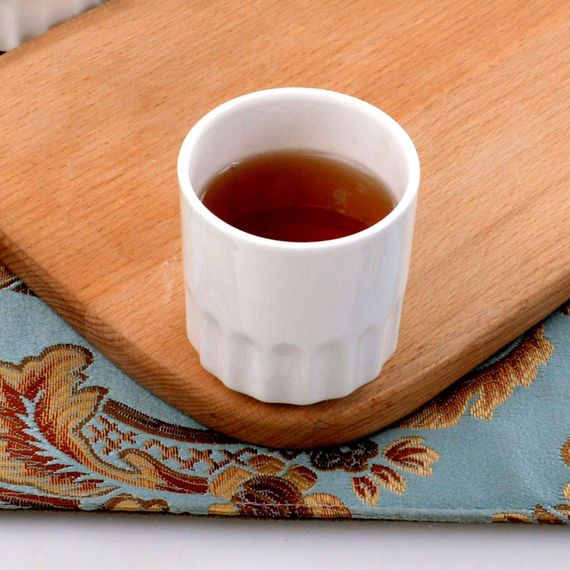 Yipin Tang Jiayong small cup ipads porcelain hotel set up Chinese style tea cup pure white ceramic liquor cup tea cup