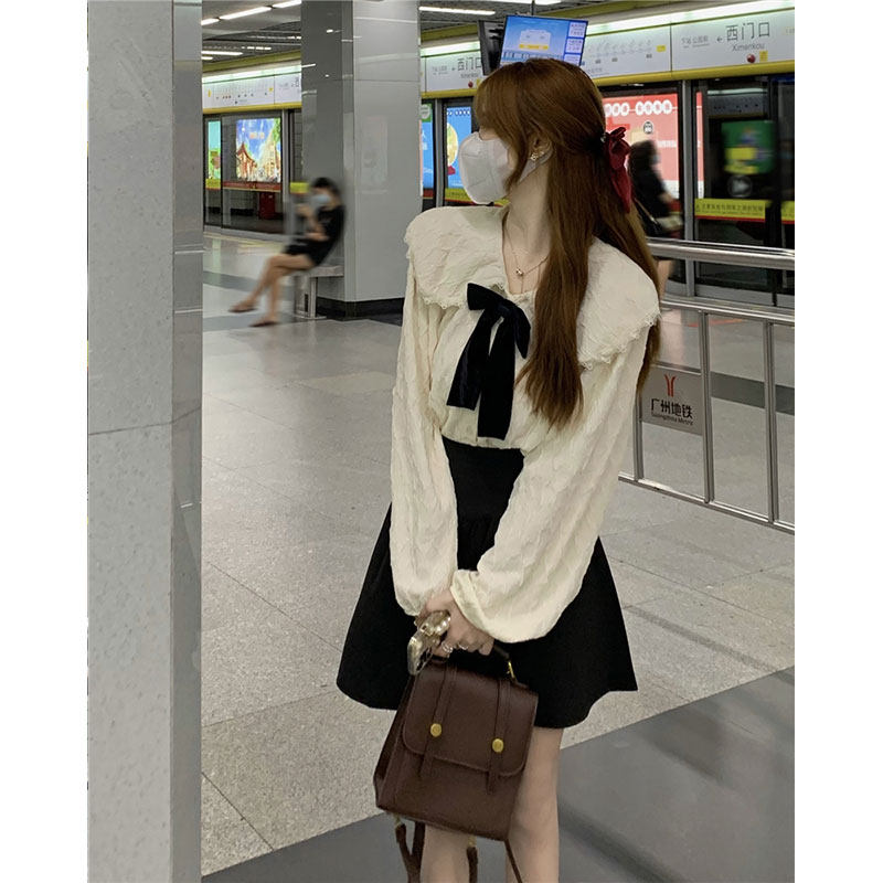 Korean girl's spring loose doll collar butterfly knots sweet and beautiful shirt High waist display slim 100 lap half body dress suit