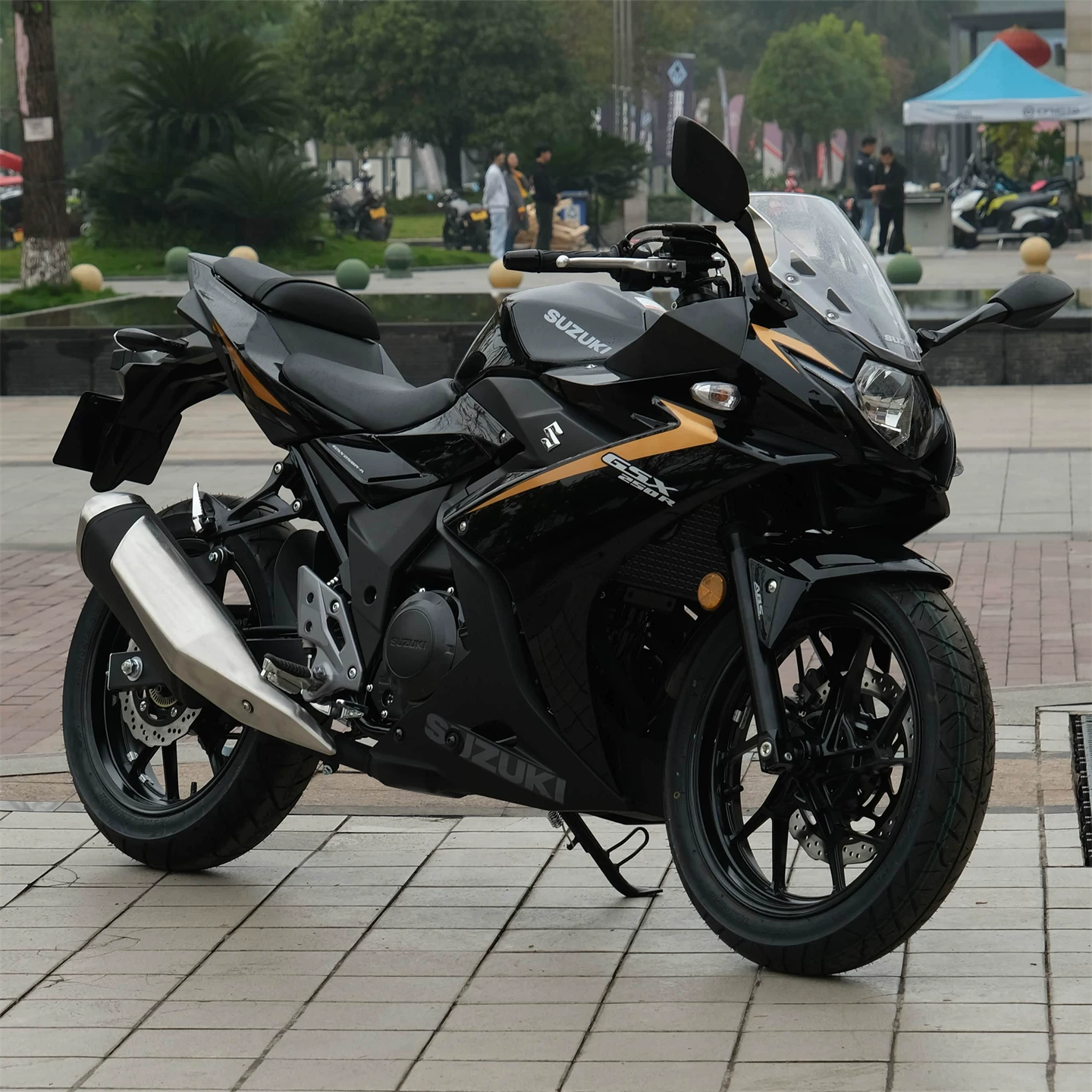 Новый двигатель EFI Suzuki GSX250R двухцилиндровый водяное охлаждение спортивный автомобиль Dongfeng 250SR дорожно-гоночный мотоцикл мотоцикл