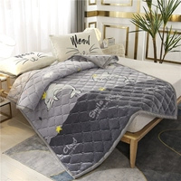 Матрас -матрас молока мягкие прокладки двойной односторонний общежитие могут сложить подушку для подушки для постельных принадлежностей Фланцевые ароматы