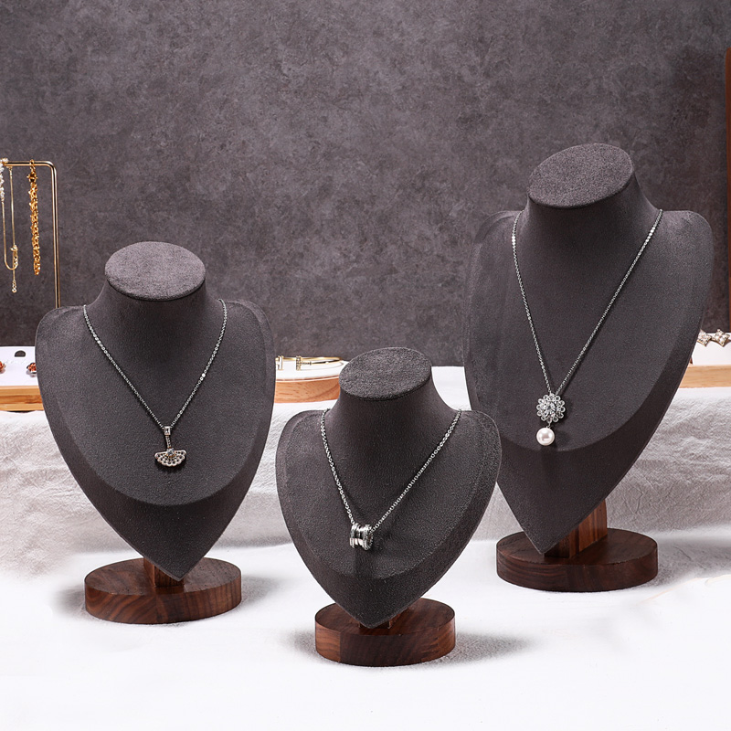 ウォールナットの絶妙なネックレスモデルスタンドポートレートネックディスプレイスタンドジュエリーストアウィンドウジュエリーディスプレイ小道具