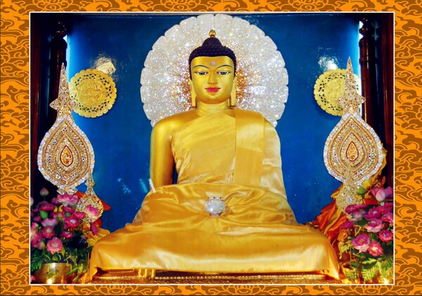 Decorative Sakyamuni Buddha Painting Statue 25-Year-Old Body Statue a Buddhist Painting Hanging Painting Paper Statue Tang Card Painting Photo Paper Double-Sided Plastic Seal