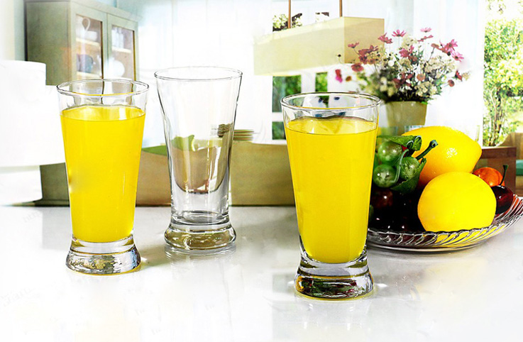 Dương ong thắt lưng cốc thủy tinh sừng cốc bia ly eo nước ép ly phục vụ cốc uống cốc cốc sữa - Tách binh dung nuoc
