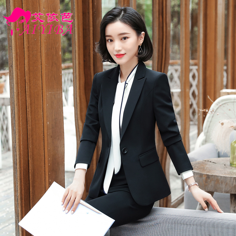 Tailleur femme - Ref 3242890 Image 1
