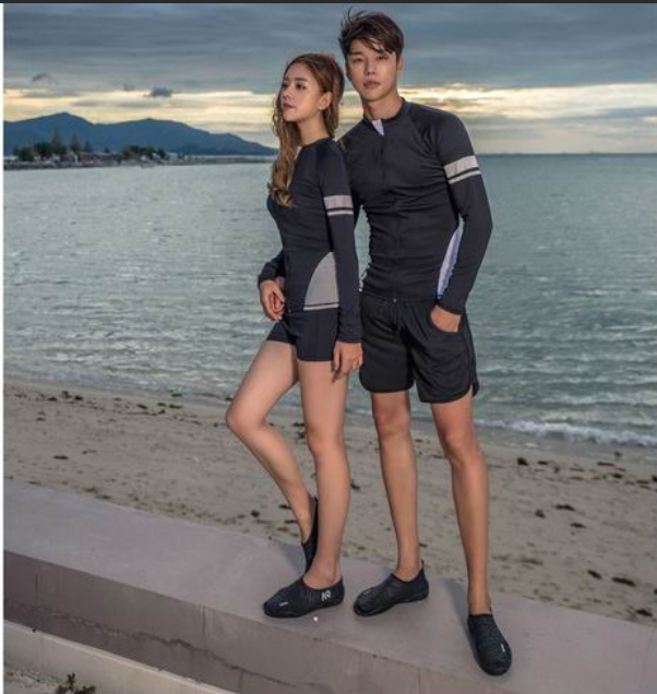 Korean wetsuit Men's and women's two-piece long-sleeved surf suit suit sunscreen bathing suit Snorkeling couple jellyfish suit