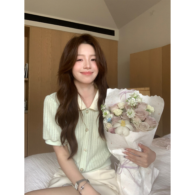 Even Yiwen [Honeydew Mousse] Korean-Style High-Neck Doll Collar Knitted Short-Sleeve Sweet and Complexion-Enhancing Lightweight Top for Summer