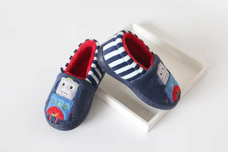 Pantoufles enfants en suède pour hiver - semelle plastique - Ref 1008465 Image 23