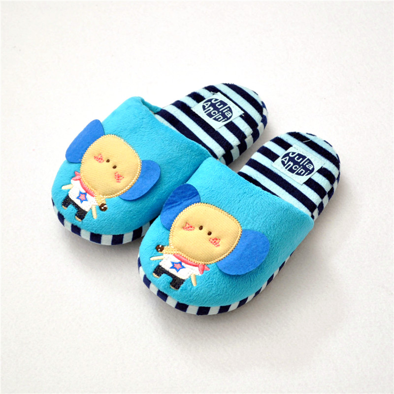 Chaussons enfants en suède pour hiver - Ref 1011882 Image 8