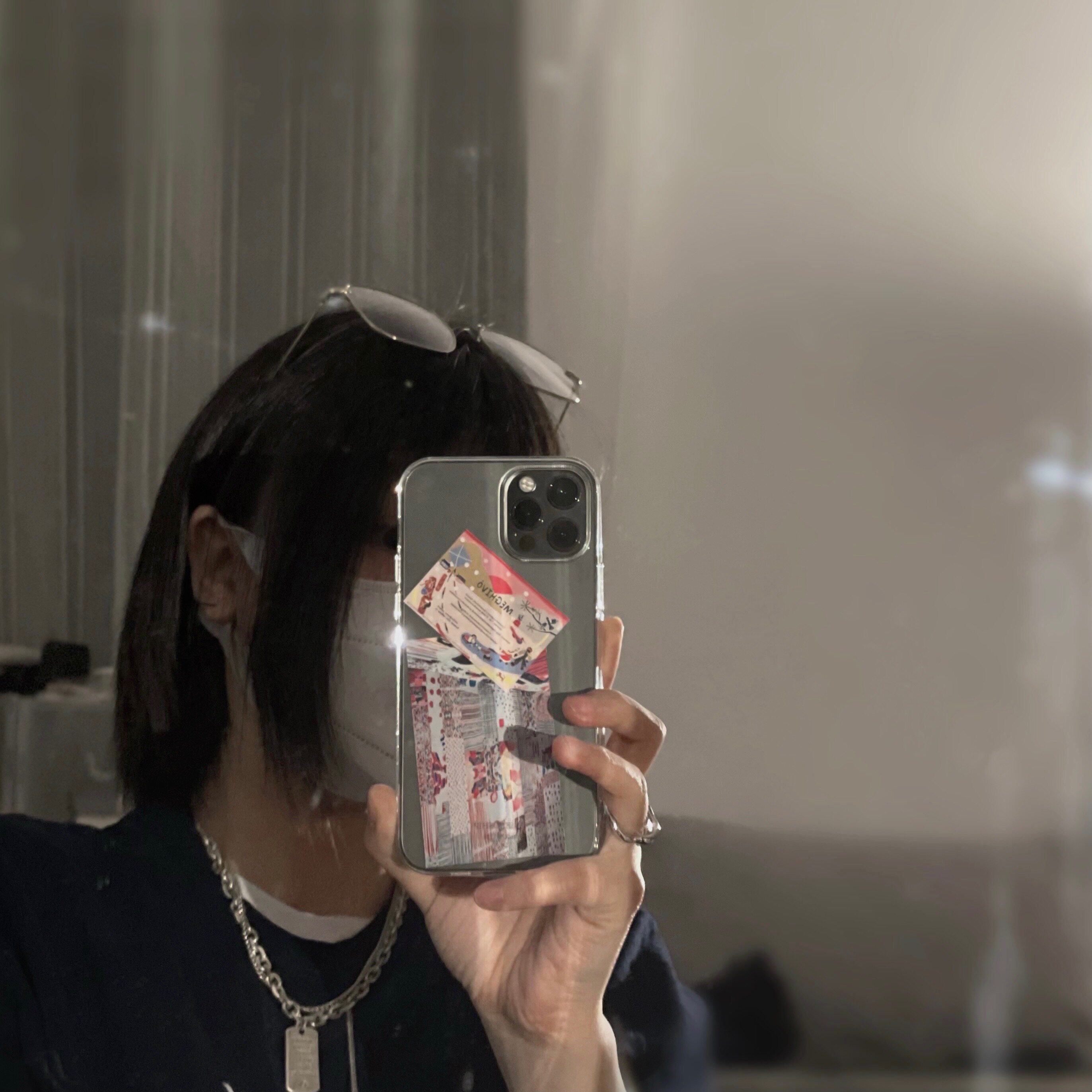 Friendship Museum Pink charming small card suitable for iPhone13promax Apple 12 transparent mobile phone case