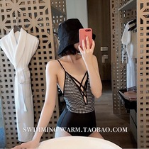  chic Korean style retro black and white check sexy Korean small chest gathered thin belly cover one-piece hot spring swimsuit female