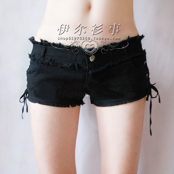 Pure Cotton Super Shorts, Tight-Fitting Women's Summer Cut Out Versatile Black and White Low-Waist Slim Stretch Bottoming Denim Shorts Hot Pants Pure Cotton Super Shorts, Tight-Fitting Women's Summer Cut Out Versatile Black and White Low-Waist Slim Stretch Bottoming Denim Shorts Hot Pants