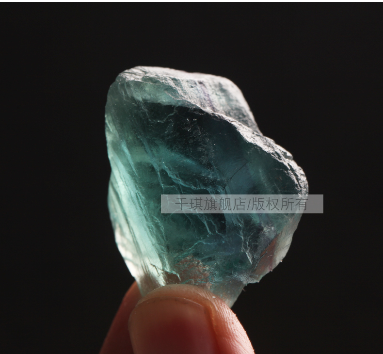 Qianqi tinh thể đá nguyên liệu tự nhiên màu xanh fluorite quặng đồ trang trí khoáng vật tinh thể mẫu đá len - Trang trí nội thất phụ kiện trang trí phòng khách đẹp