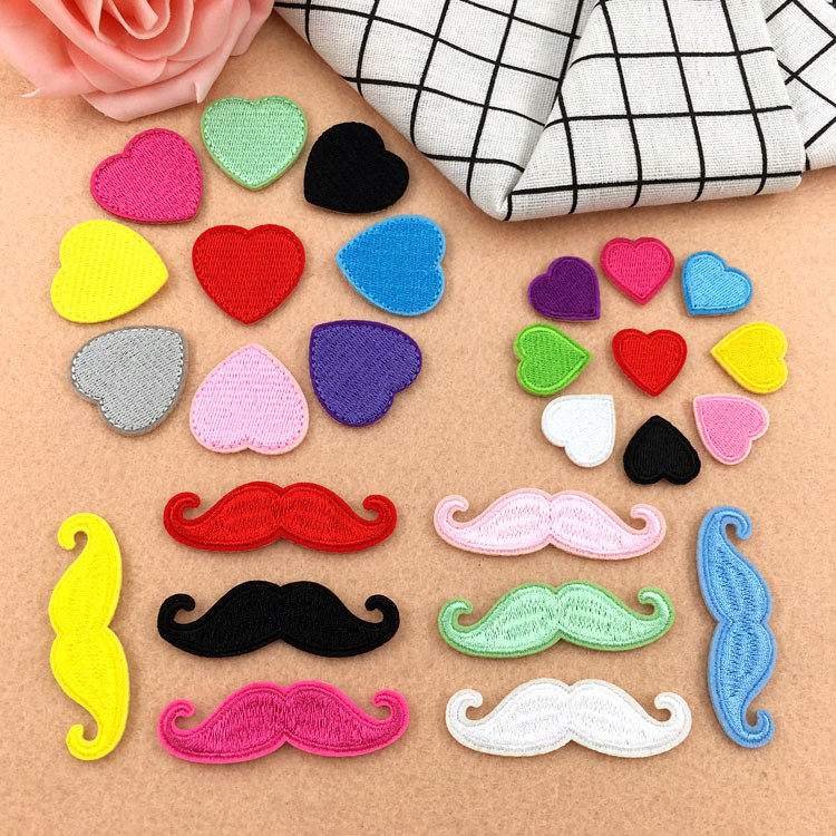 Multicolor love cloth stickers shoes, hats, clothes, pants decoration, small holes, heart-shaped applique, embroidered beard patch cloth stickers