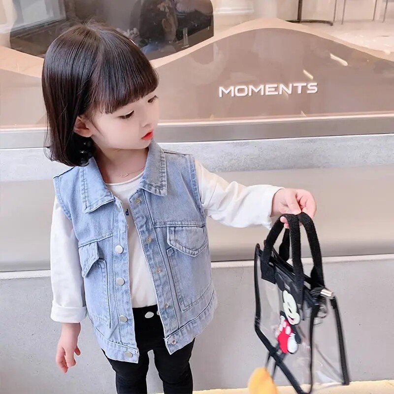 Girl Cowboy Horse Chia Couriers 2022 Springtime New Children Kan Shoulders Foreign Korea Edition Baby Spring Dress 100 Hitch Coat