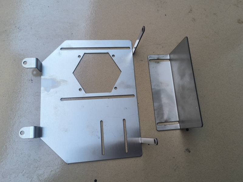 N Series Water Cooling Fan and Water Pump Mounting Bracket for Mavericks, No Welding Required, Screw Type, Installation Location: Tail Frame
