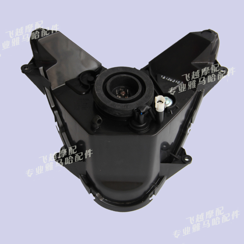 Xe máy tay ga Yamaha nhanh Eagle 125 Yuet 125 đèn pha lắp ráp ống kính hướng ánh sáng - Đèn xe máy đèn led trang trí xe máy