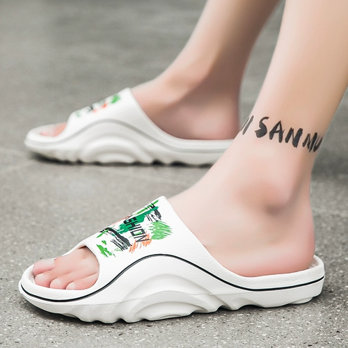 Летние трендовые нескользящие тапочки, износостойкие мужские слайдеры для отдыха, пляжные сандалии