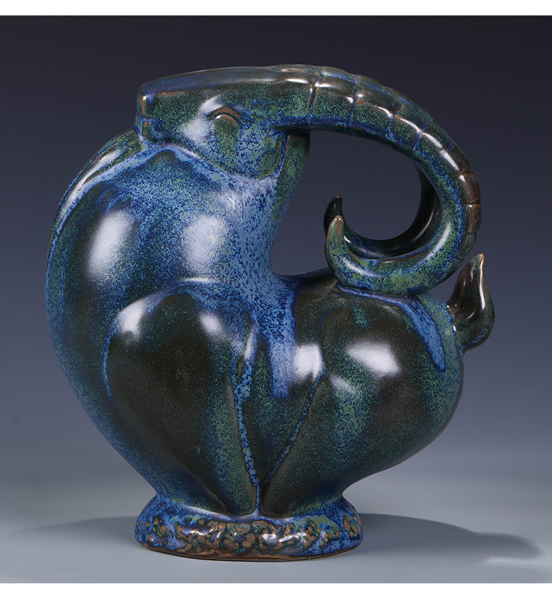Jingdezhen ceramics creative imitation bronze its sheep archaize new classical Chinese style living room home furnishing articles