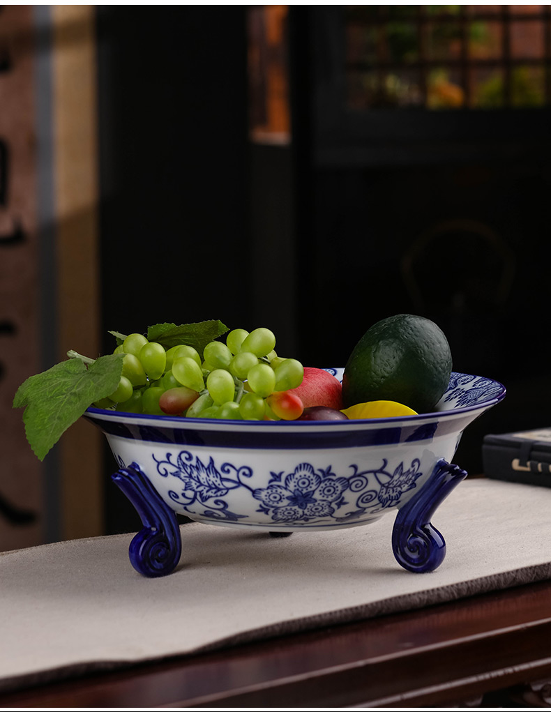 New Chinese style ceramic fruit bowl jingdezhen blue and white porcelain Chinese wind creative home sitting room tea table dry fruit bowl tea table