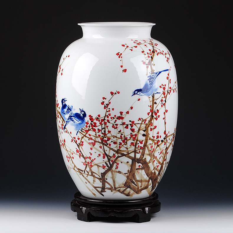 Jingdezhen porcelain ceramic masters celebrity Zhou Hualan "chun connect blessing" hand - made vases, Chinese style living room furnishing articles