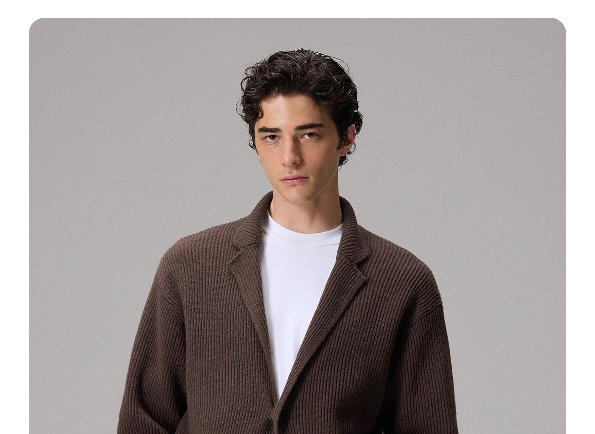 CULTUM 600g Chunky Knit Cardigan