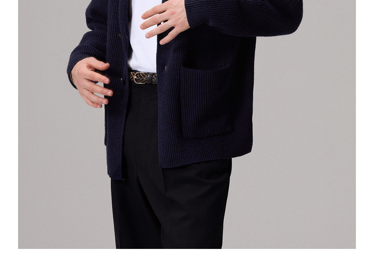 CULTUM 600g Chunky Knit Cardigan