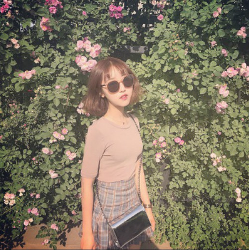 Ulzzang thời trang Hàn Quốc khung tròn frosted brown sunglasses new cao cấp kết cấu sunglasses nữ kính mát retro